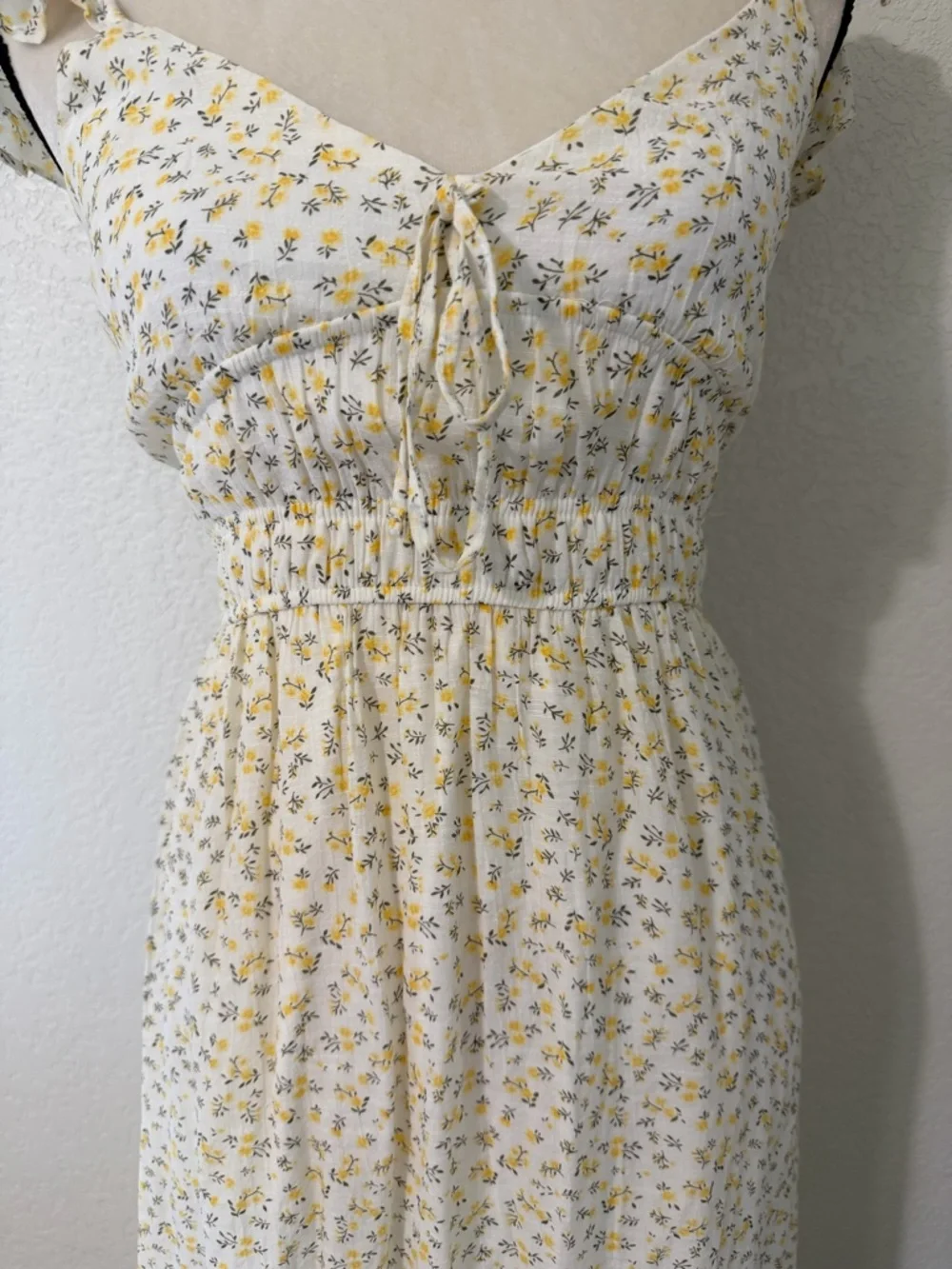 Derek Heart Floral Maxi Romantic Dress - Picture 3 of 9